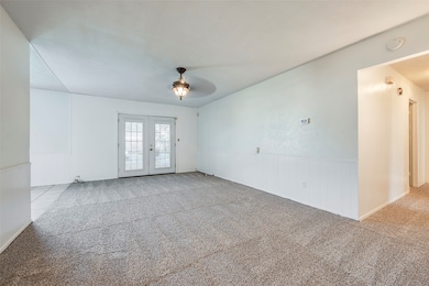 3501 Richardson Ct W, Fort Worth, TX 76119 - photo 7