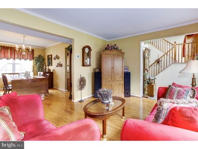 8 Amherst Dr, Burlington, NJ 08016 - photo 5