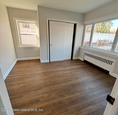 257 Edison St, Staten Island, NY 10306 - photo 7