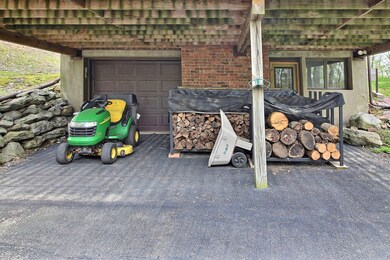 356 Timberlake Rd, Stroudsburg, PA 18360 - photo 5