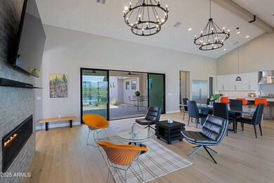 Great room with vaulted 16 ft ceilings