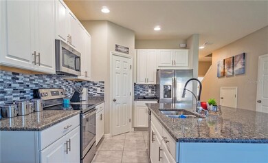 7051 Grand Elm Dr, Riverview, FL 33578 - photo 4