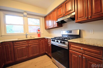 331 Chestnut St unit B, Roselle Park, NJ 07204 - photo 5