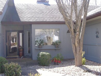 3BD/2BA + amazing sunroom offering 1791 htsqft of easy living