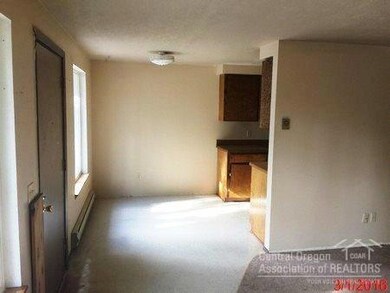 532 SE Centennial St, Bend, OR 97702 - photo 3