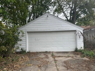 607 10th Ave SW, Austin, MN 55912 - photo 3