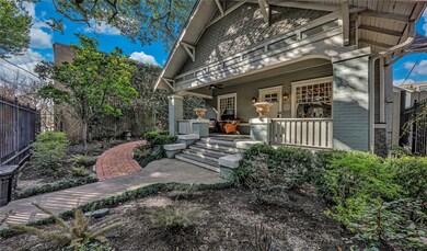 3310 Yupon St, Houston, TX 77006 - photo 3