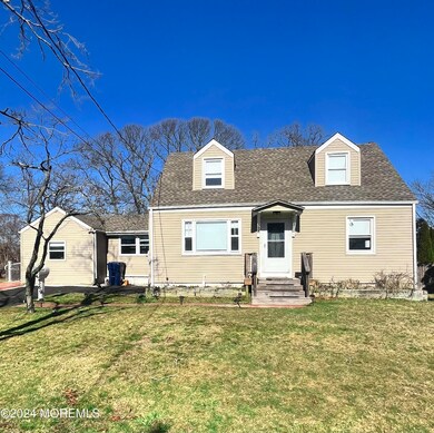 369 Beecroft Place, Oakhurst, NJ 07755 - photo 2