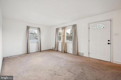 610 Lee Ave, Beverly, NJ 08010 - photo 5