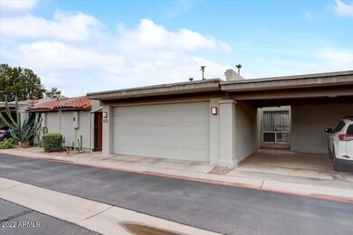 04-E Colter St-004
