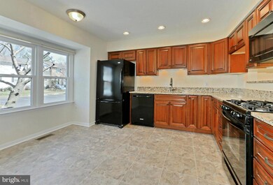 3064 Southern Elm Ct, Fairfax, VA 22031 - photo 4