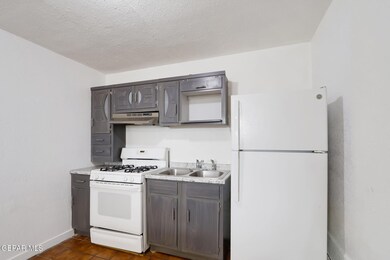 3615 Pershing Dr unit 2, El Paso, TX 79903 - photo 7