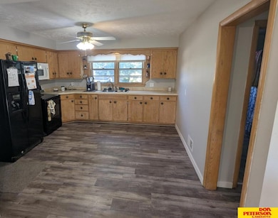 2160 N I St, Fremont, NE 68025 - photo 6