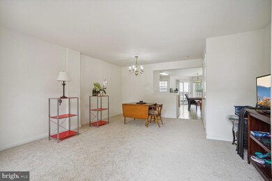 42787 Pilgrim Square, Chantilly, VA 20152 - photo 4