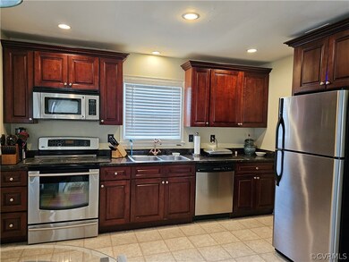 4236 Frederick Farms Dr, Midlothian, VA 23112 - photo 2