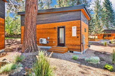 61304 SE Wizard Ln unit 10, Bend, OR 97702 - photo 2