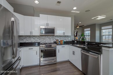 25 Jake Dr, Tinton Falls, NJ 07712 - photo 4