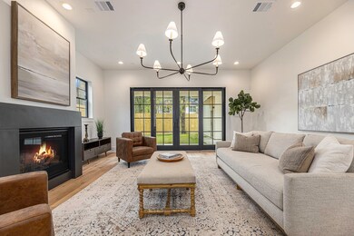 1429 Columbia St, Houston, TX 77008 - photo 5