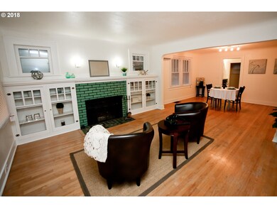 Living Room/Dining Room