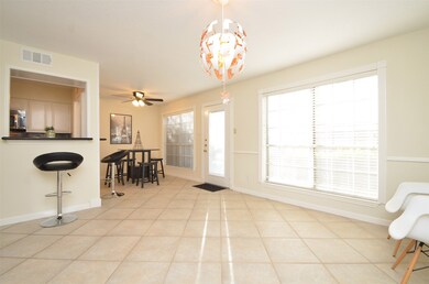 1605 W Sam Houston Pkwy S, Houston, TX 77042 - photo 3