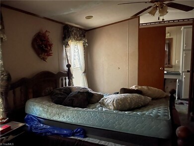 1466 River Run Dr, Asheboro, NC 27205 - photo 3