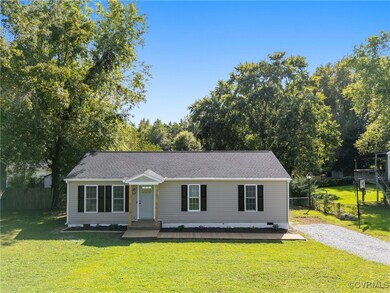 5805 Huntingcreek Dr, North Chesterfield, VA 23237 - photo 2