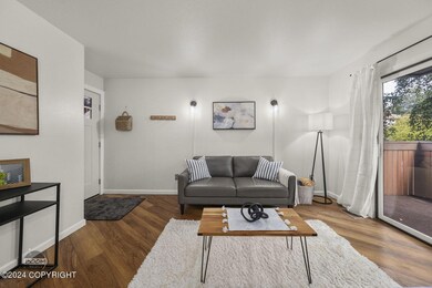 22-web-or-mls-7301 Huntsmen Cir Exports-