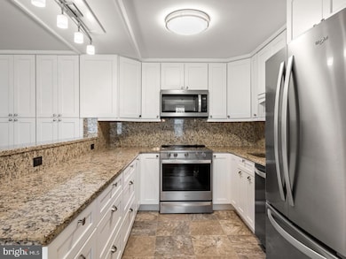 Kingsbury Condominiums unit A307, Malvern, PA 19355 - photo 5