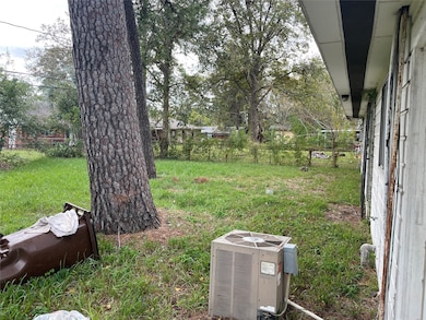 10326 Royal Oaks Dr, Houston, TX 77016 - photo 4