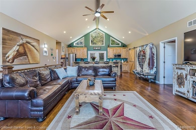 2223 Hidden Valley Rd, Howell, MI 48843 - photo 6