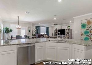 21807 Yucca Bend, San Antonio, TX 78261 - photo 5