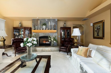 Grand Living space