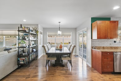 1411 16th St, Baraboo, WI 53913 - photo 4