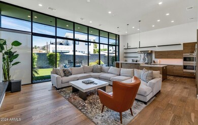 4602 E Glenrosa Ave, Phoenix, AZ 85018 - photo 6