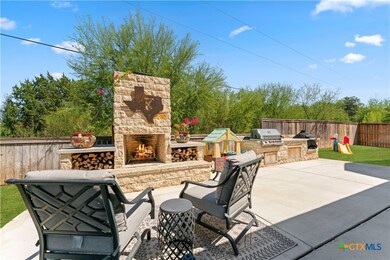 2640 Malboona Mews Dr, New Braunfels, TX 78132 - photo 5