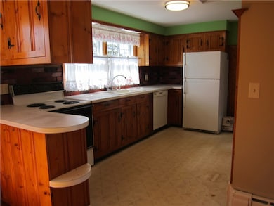 40 Wedge St, Cranston, RI 02920 - photo 7