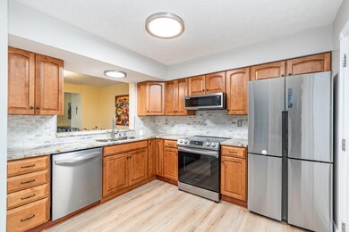 1632 Shady Cove Ln, Florence, KY 41042 - photo 5