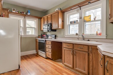 724 Davis St Kalamazoo-16