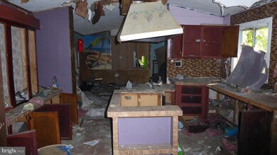 411 Begonia Rd, Millville, NJ 08332 - photo 7