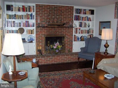 7933 Edgewood Farm Rd, Frederick, MD 21702 - photo 4