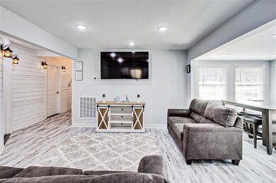 1122 Uwharrie St, Asheboro, NC 27203 - photo 6