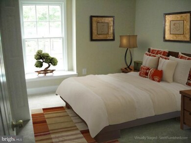 10101 Snowden Rd, Laurel, MD 20708 - photo 2