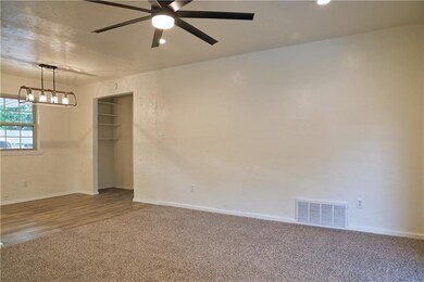 112 Vickie Dr, Oklahoma City, OK 73115 - photo 6