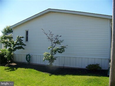 41 Cedarwood Ln, Phoenixville, PA 19460 - photo 3