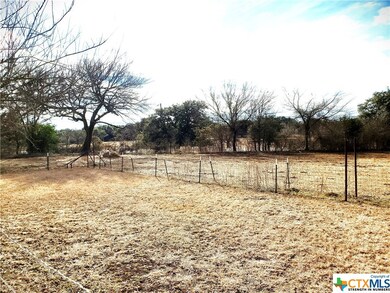 13040 Moffat Rd, Temple, TX 76502 - photo 2