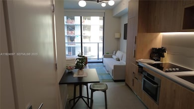 11 NE 6th St unit 2808, Miami, FL 33132 - photo 3