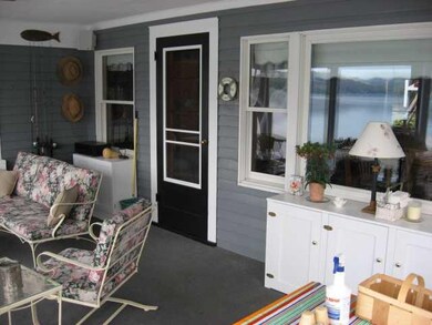 Porch - Enclosed