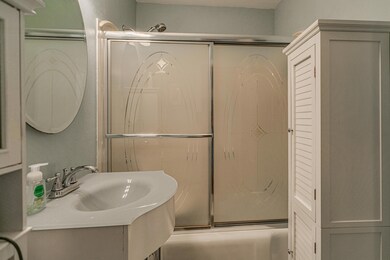 1031LakeSt_0011