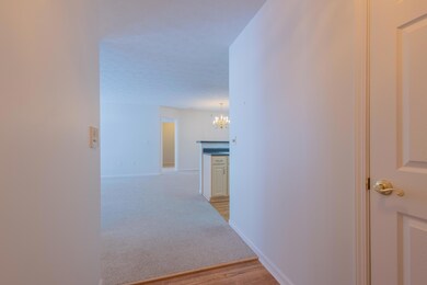 600 Vincent Way-10
