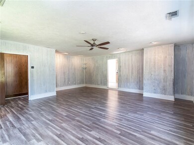 Large Bonus Room with Closet